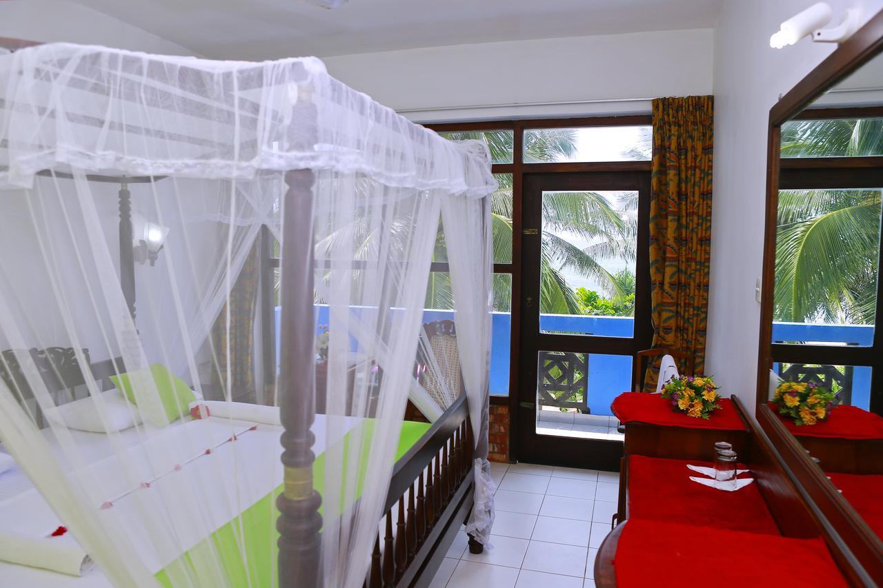 Southern Star Hotel Bentota Extérieur photo