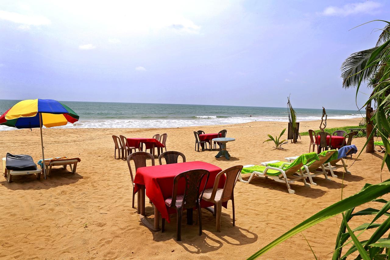 Southern Star Hotel Bentota Extérieur photo