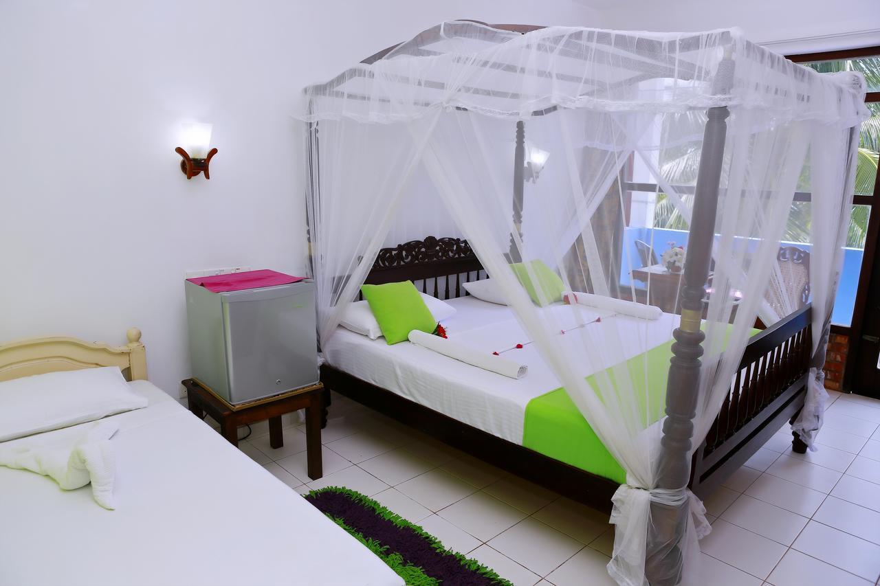 Southern Star Hotel Bentota Extérieur photo