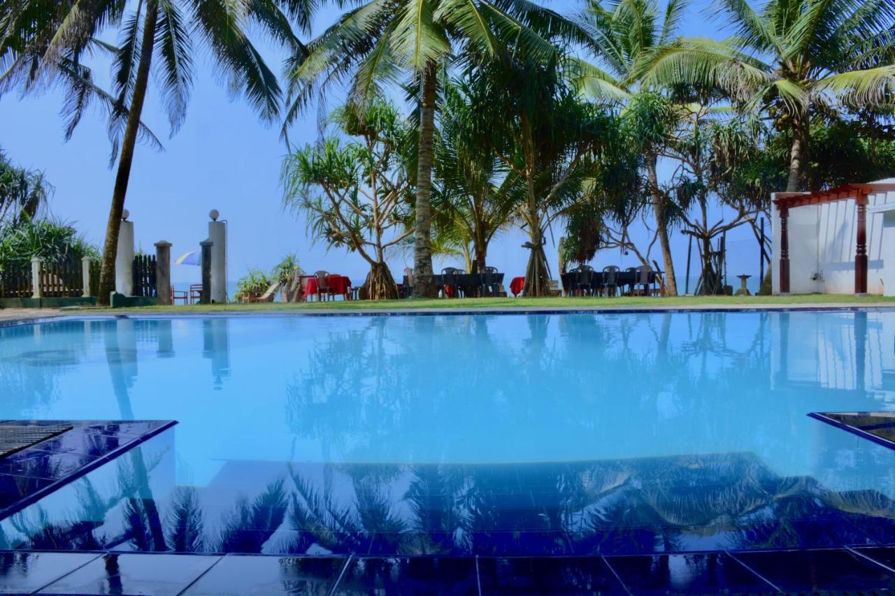Southern Star Hotel Bentota Extérieur photo
